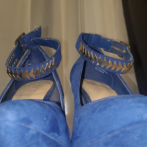 🆕️ Blue Platorm Heels - Picture 7 of 8